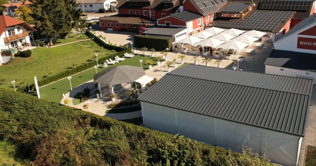 Landhotel Grabinger Швандорф ин Байерн Екстериор снимка